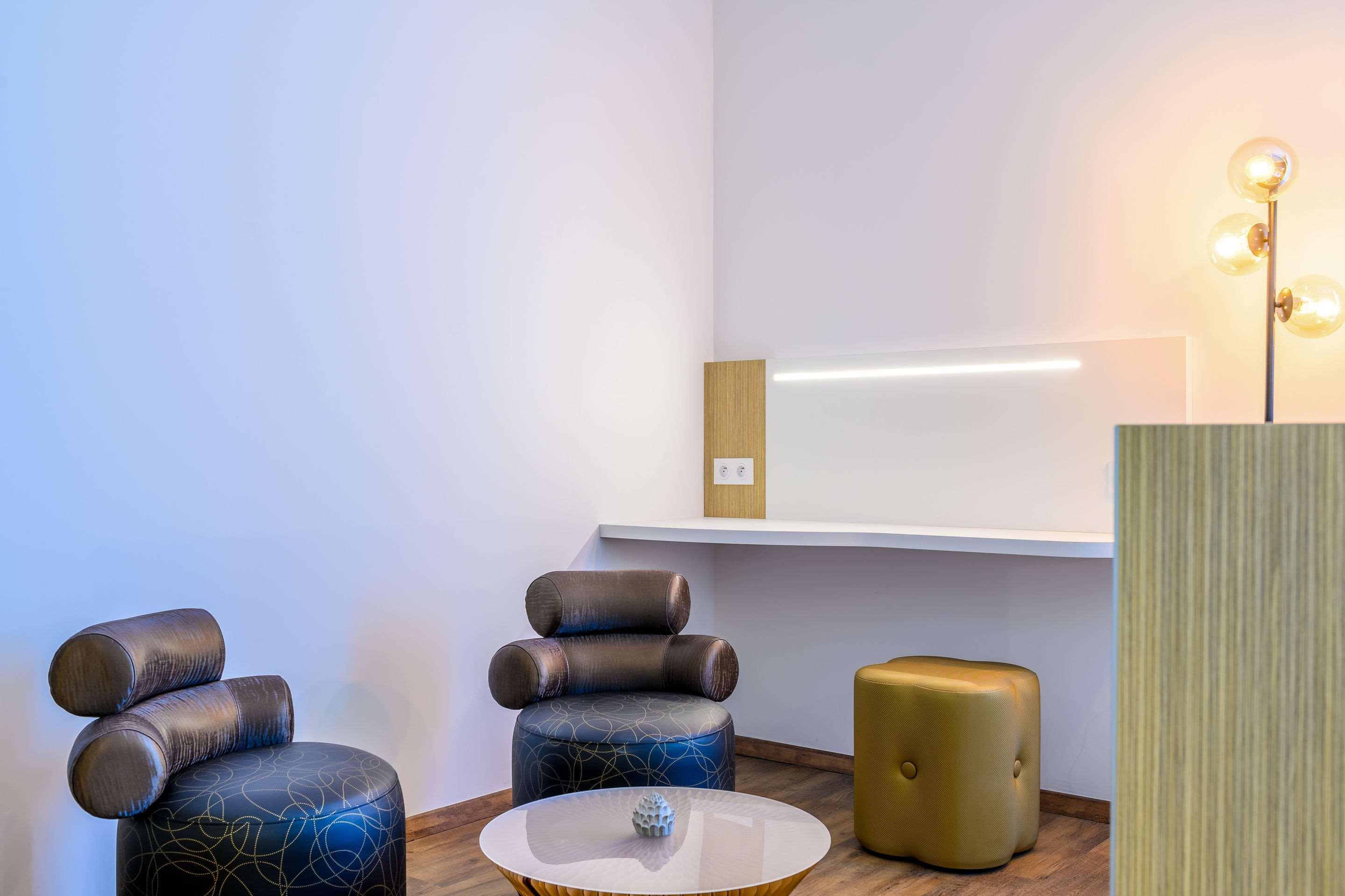 Kyriad Prestige Amiens Poulainville - Hotel And Spa Bagian luar foto