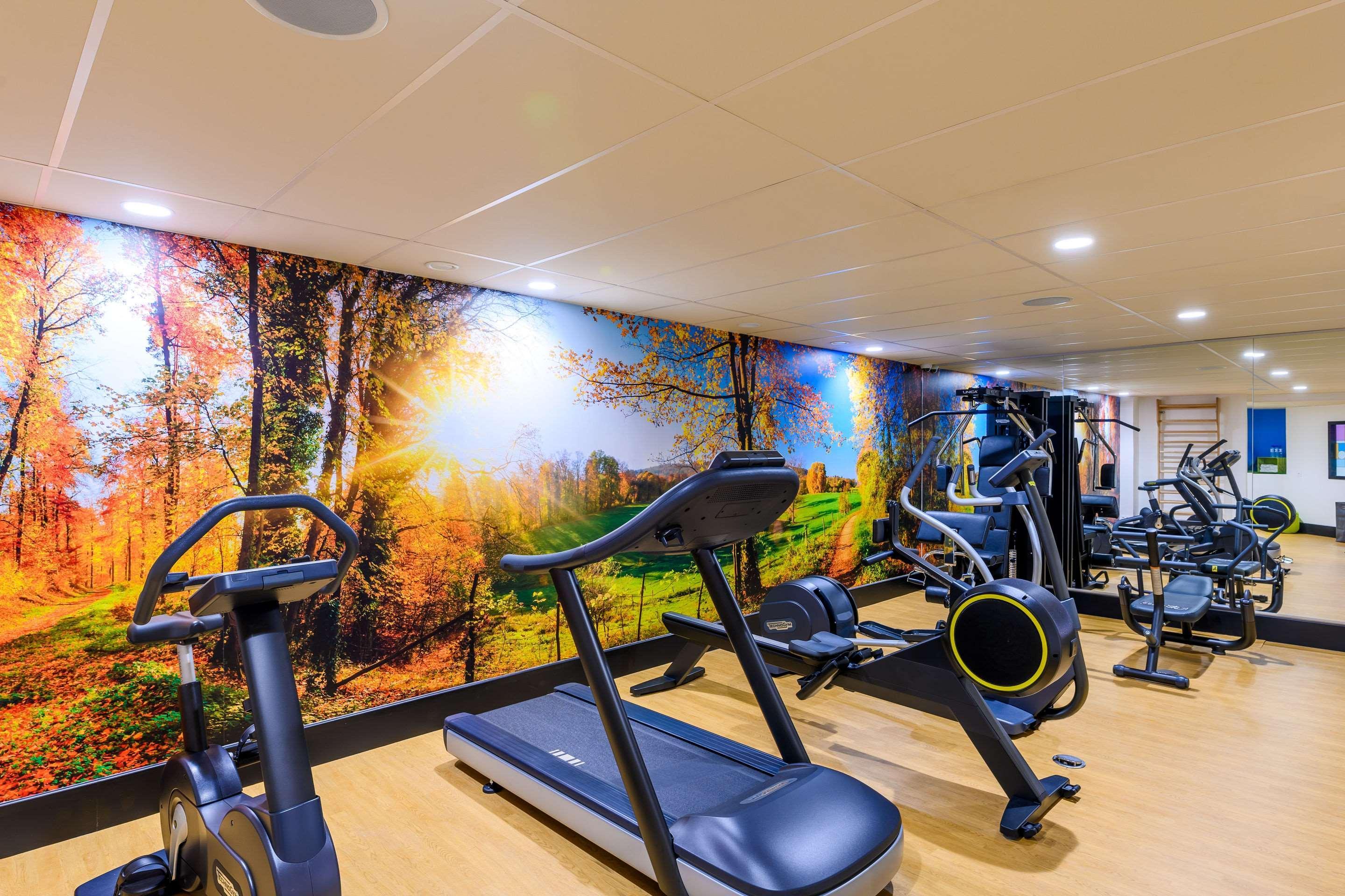 Kyriad Prestige Amiens Poulainville - Hotel And Spa Bagian luar foto