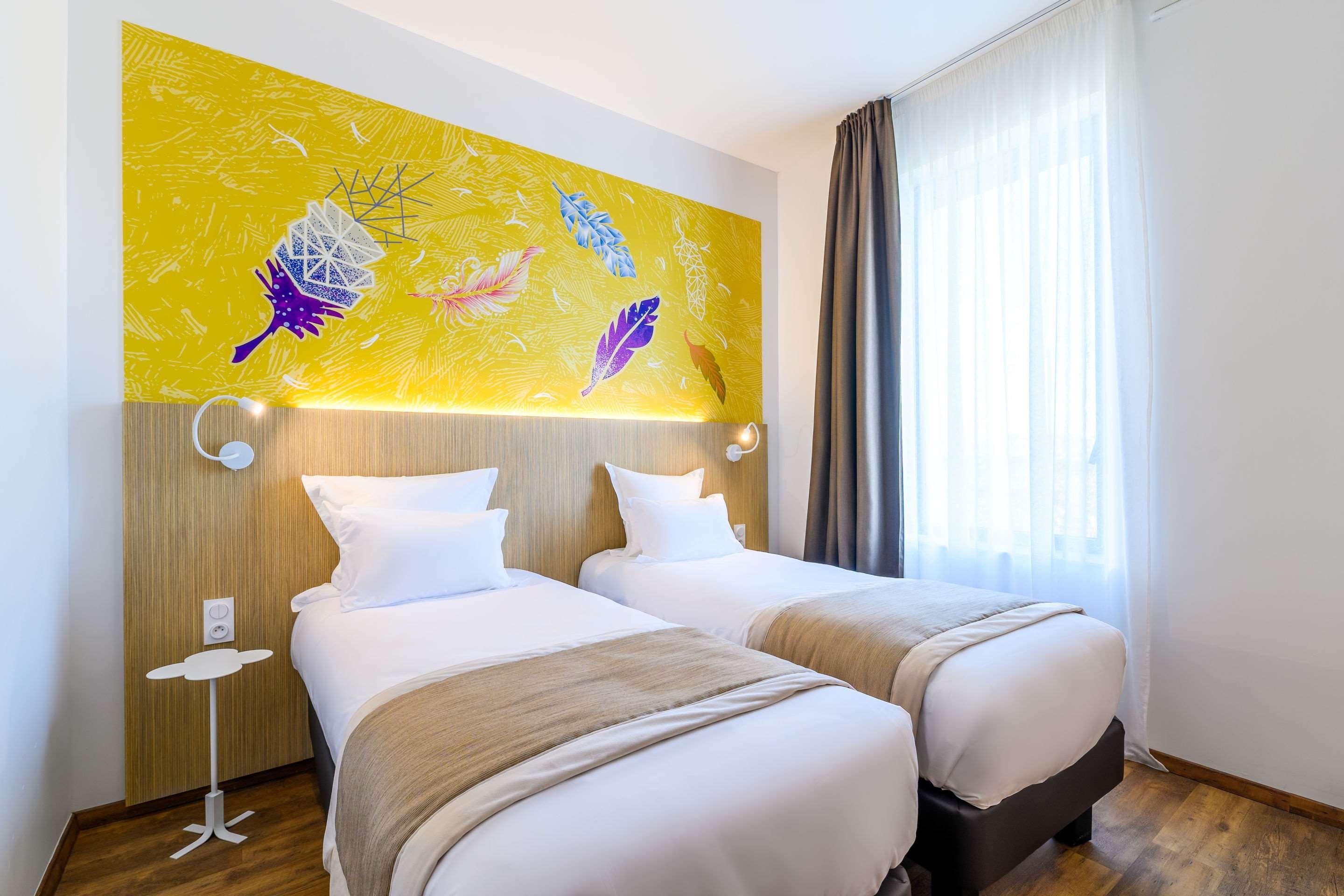 Kyriad Prestige Amiens Poulainville - Hotel And Spa Bagian luar foto