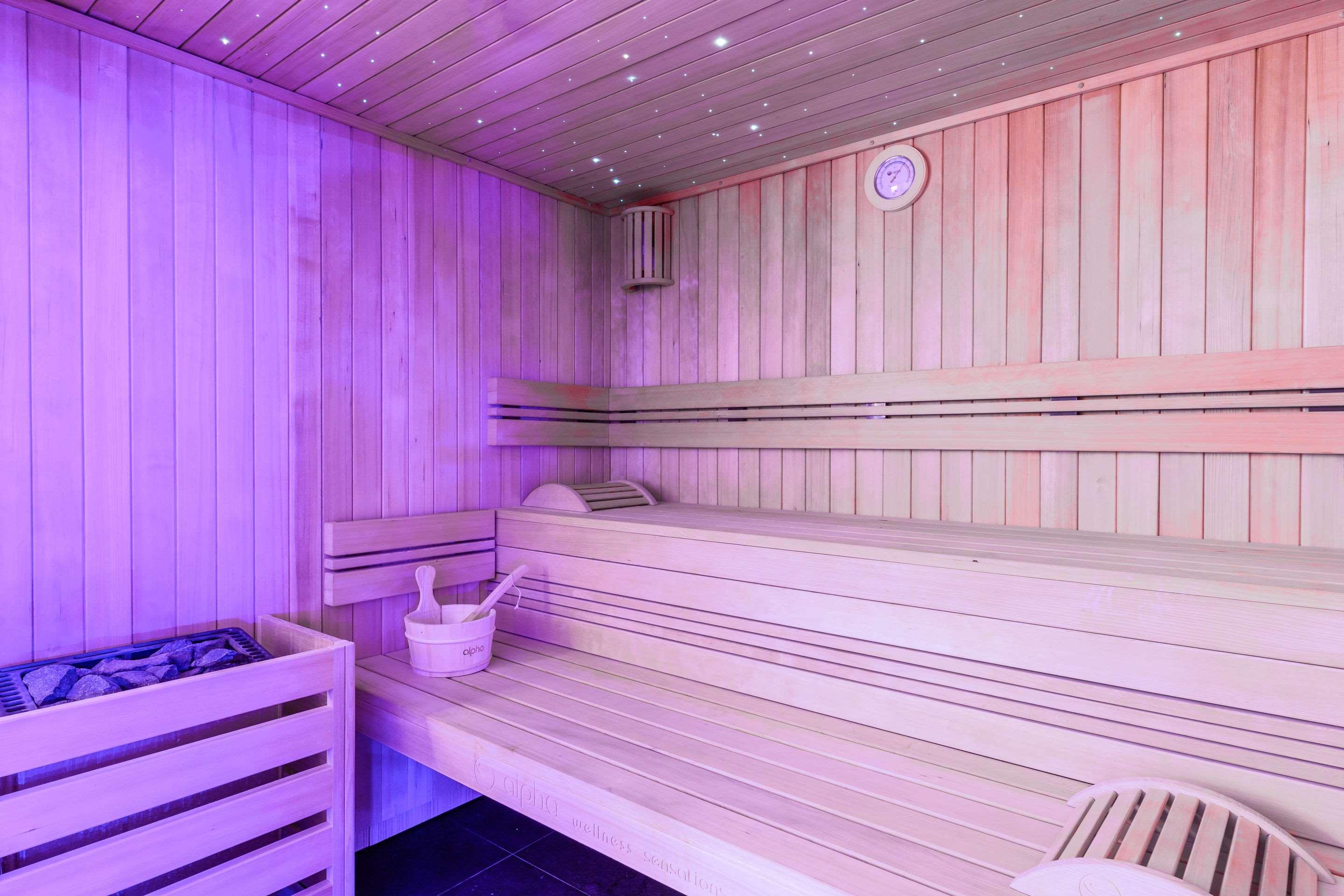 Kyriad Prestige Amiens Poulainville - Hotel And Spa Bagian luar foto